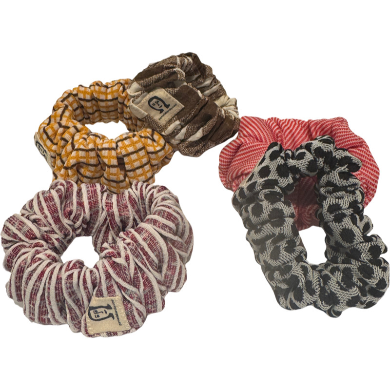 vintage fabric hair scrunchie